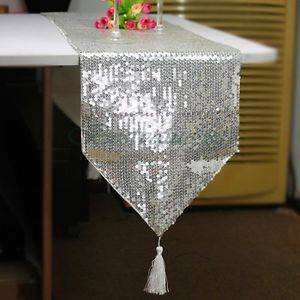 SILVER SEQUENCE TABLE RUNNER